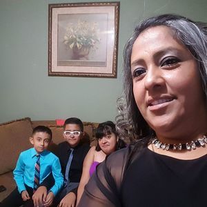 Meet your Posher, Aracely