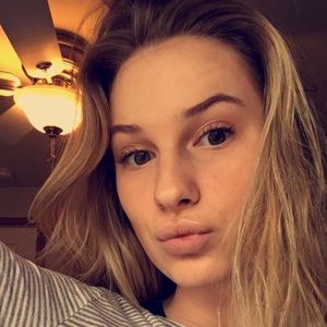 Meet your Posher, Alison