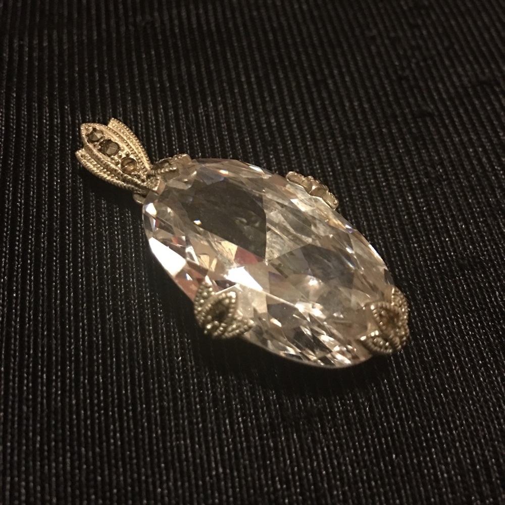 Beautiful agua charm silver 925