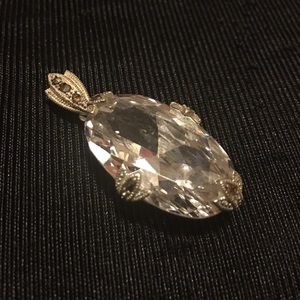 Beautiful agua charm silver 925