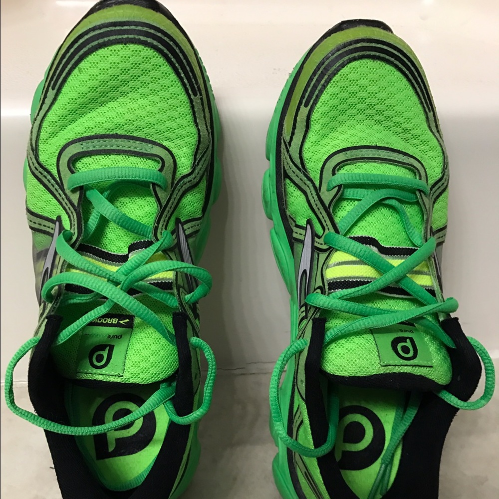 Brooks Boy Pure Flow Lime Green Running shoe