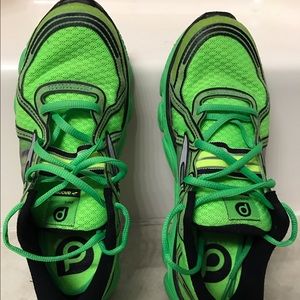 Brooks Boy Pure Flow Lime Green Running shoe