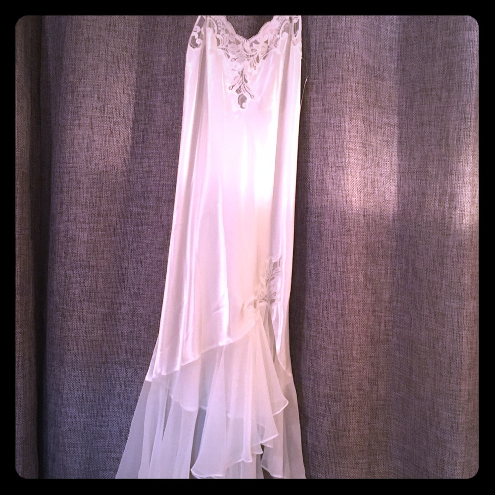 Lingerie "Wedding" Gown (High-Low / Mermaid)