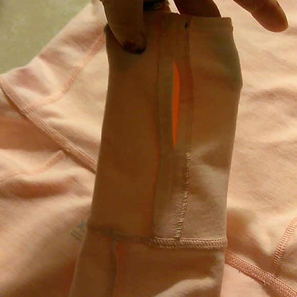 Jacket? - Picture 2 of 4