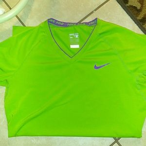 Nike top
