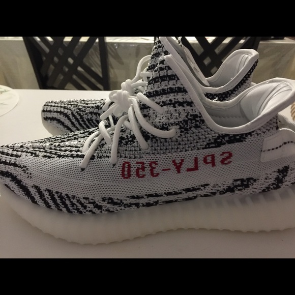 Yeezy 350 Zebras 9.5
