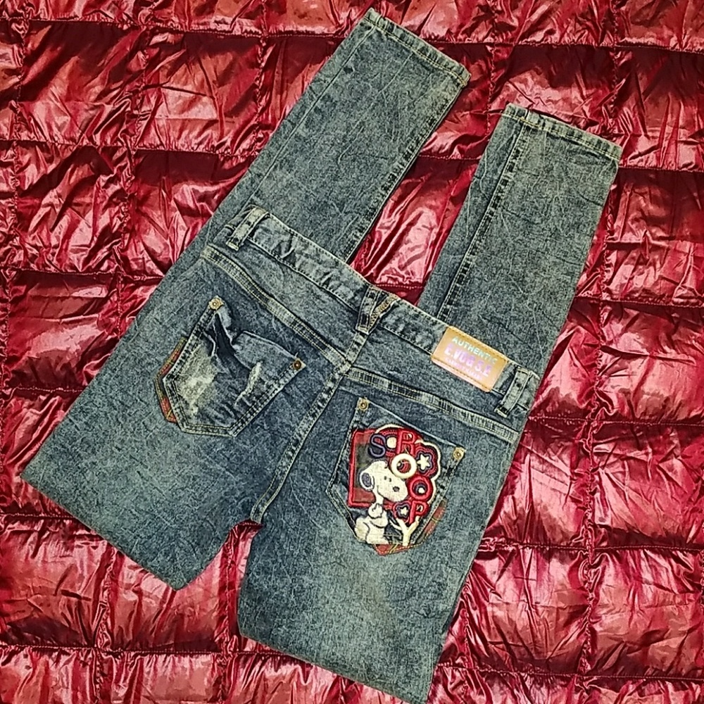 Eve's Premium AUTHENTIC E.VOGS.E