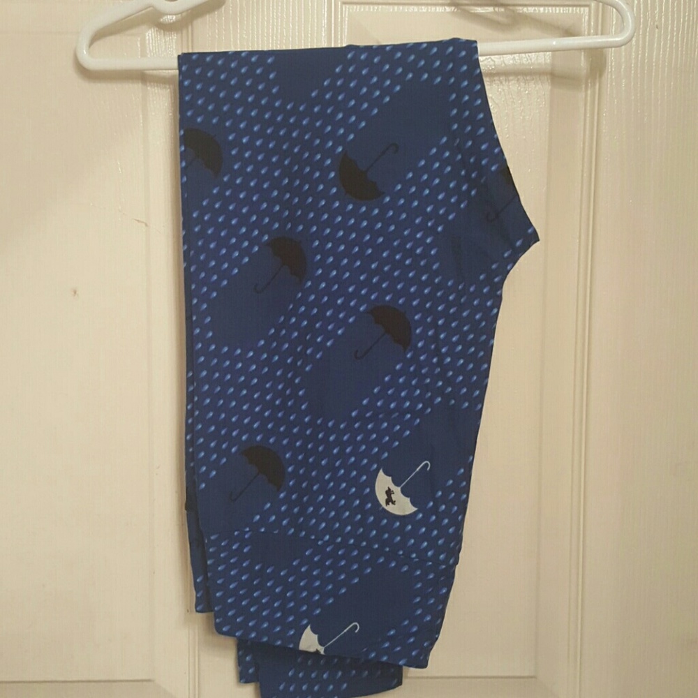 HTF LuLaRoe Umbrella TC Leggings
