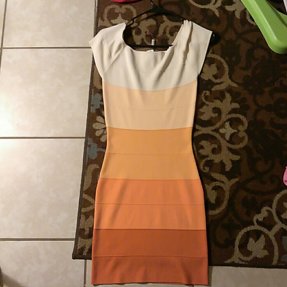 Max studio dress