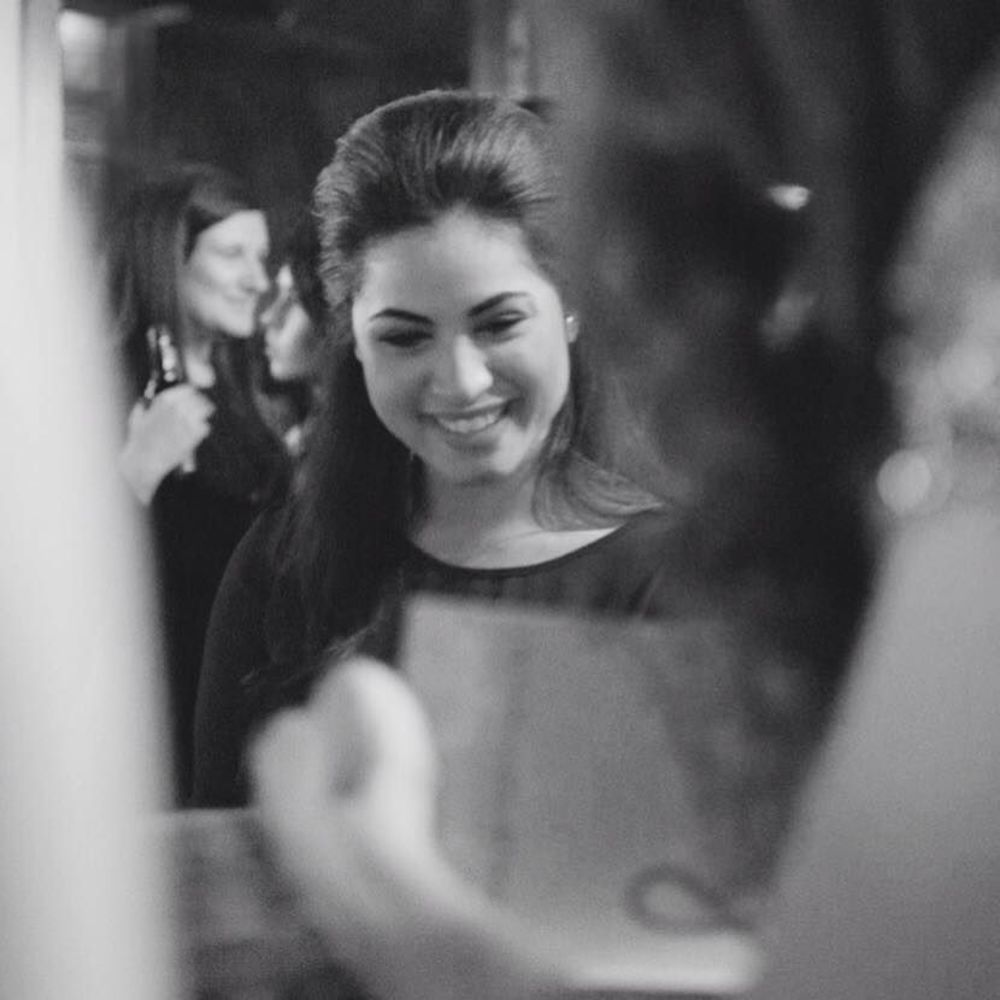 Meet your Posher, Fadia