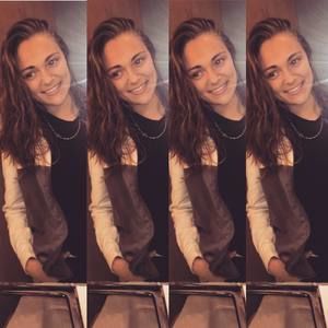 Meet your Posher, Ariana