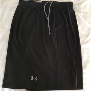 Under Armor basketball shorts.