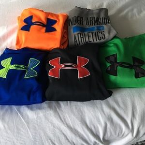 Bundle of under armor boys hoodies.
