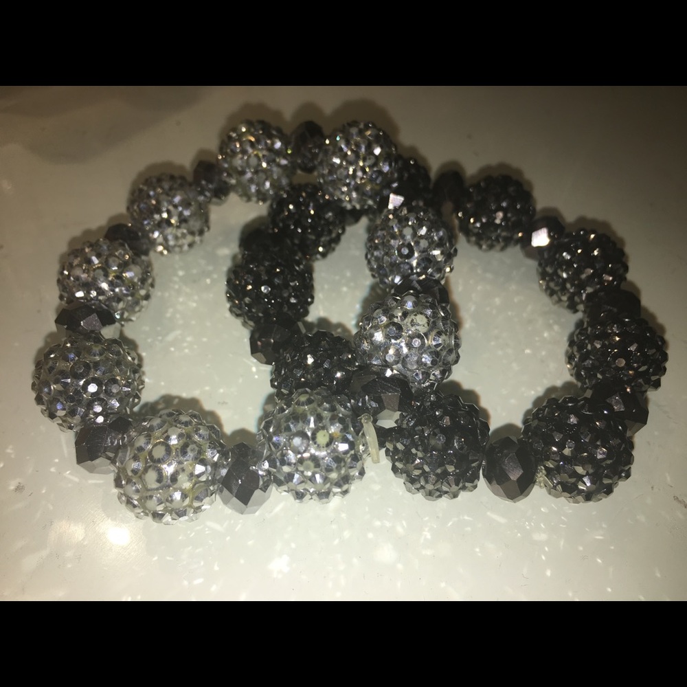 Nice bracelets - Picture 2 of 6