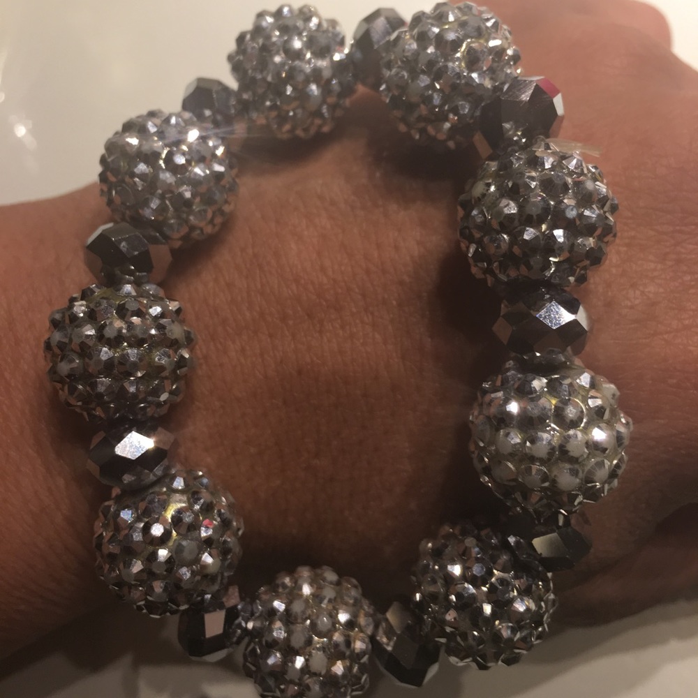 Nice bracelets - Picture 5 of 6