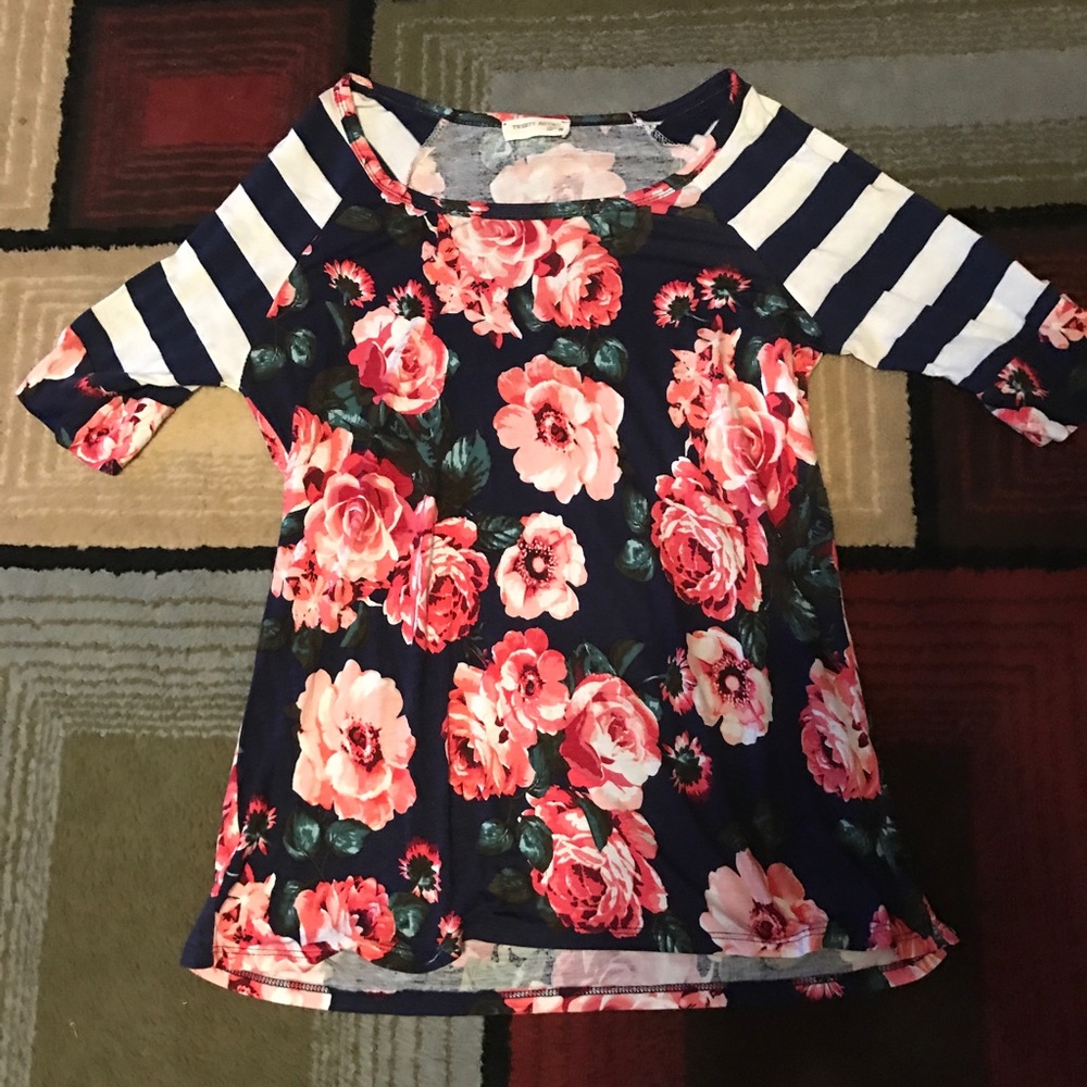 ❌SOLD AS A BUNDLE ❌Boutique Top