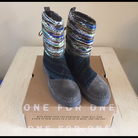 TOMS Shoes - Toms boots
