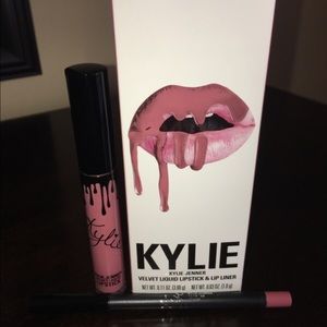 Kylie Cosmetics Lipkit