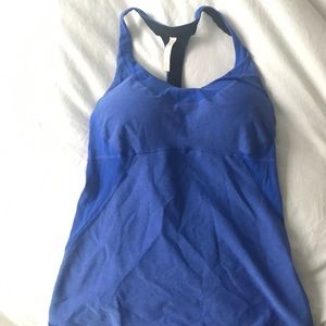 Lucy workout shirt with bra