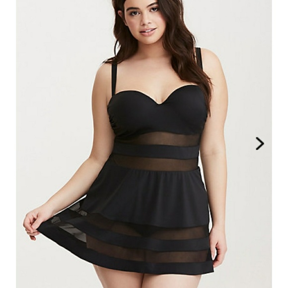 *found* Iso this Torrid swimsuit in a 4x - Picture 2 of 3