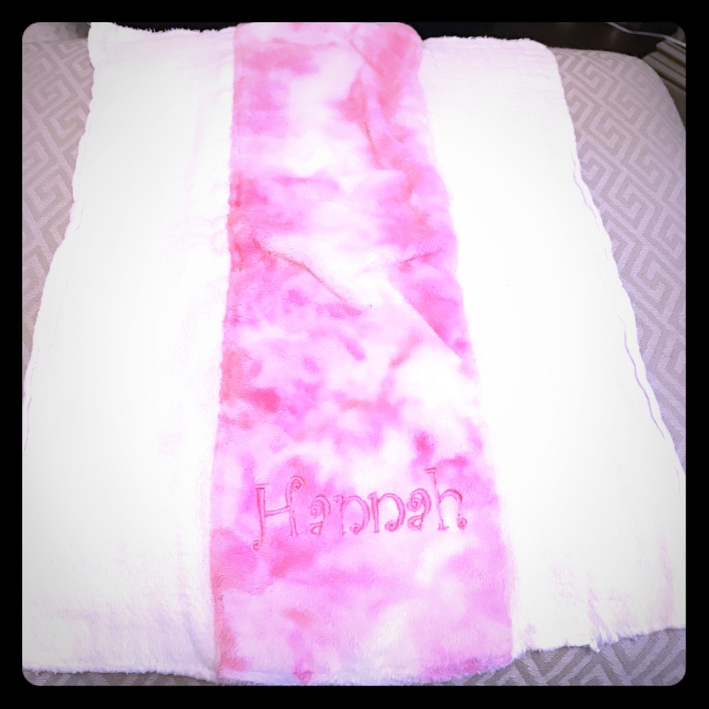 Personalized "Hannah" pink tie dye burp cloth