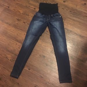 Maternity jeans