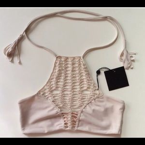 Acacia panama top in foam