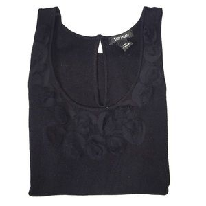 White House Black Market shell