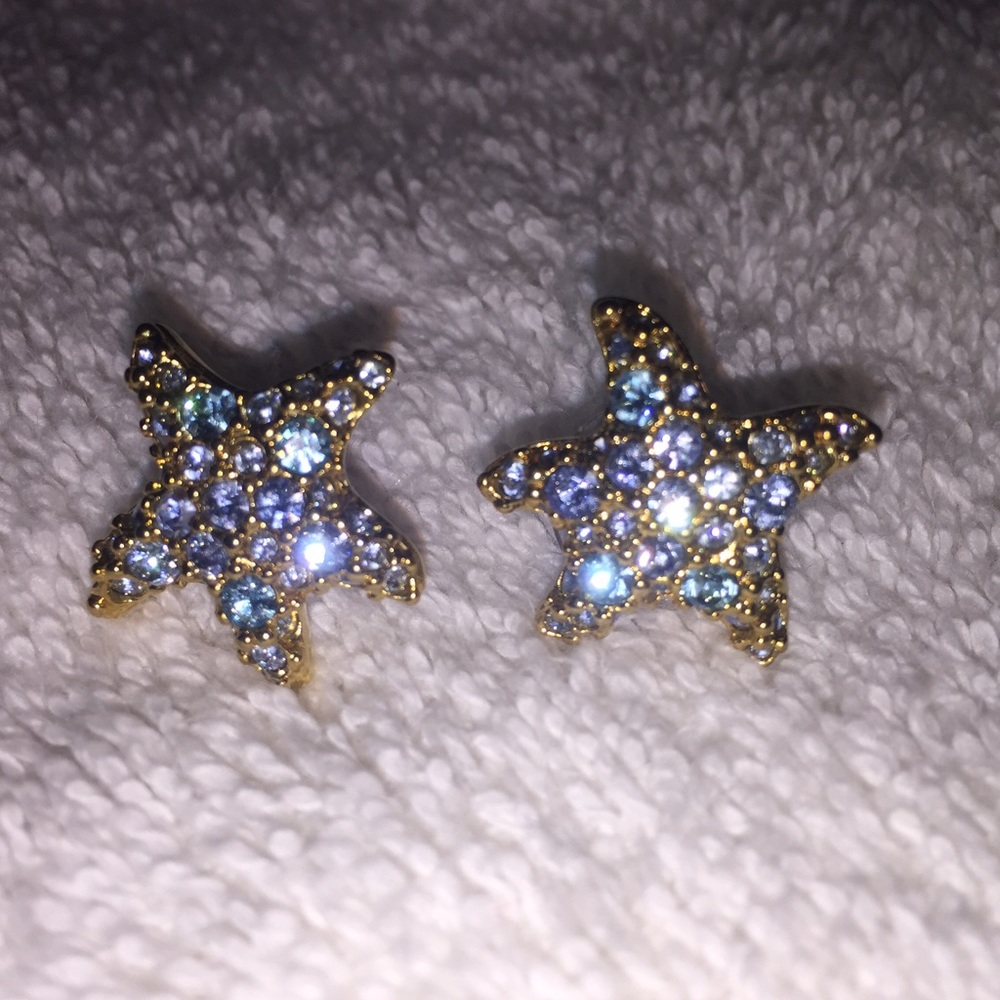 Starfish earrings w blue gems