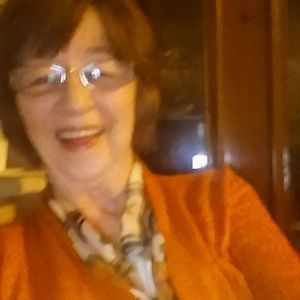 Meet your Posher, Janet