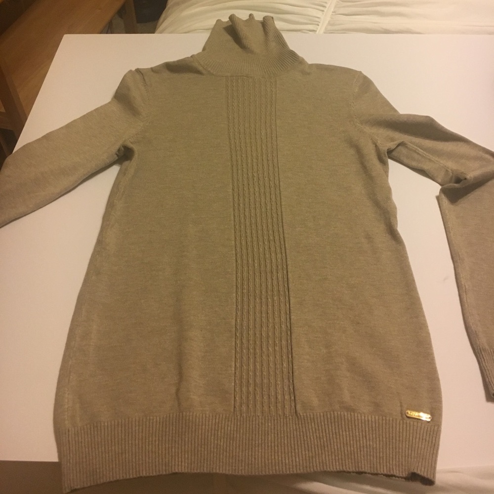 Calvin Klein Sweater