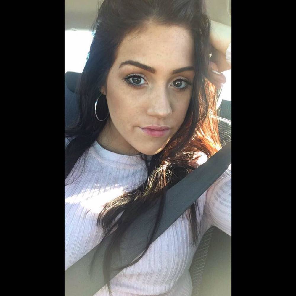 Meet your Posher, Gabriella