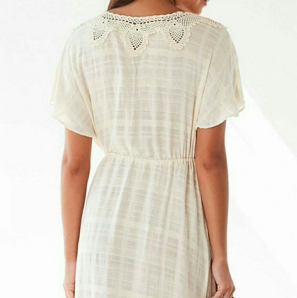 Floaty Flutter-Sleeve Adjustable Drawstring Dress - Picture 4 of 4