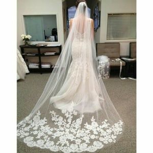 3 yards Lace Edge Wedding Veil
