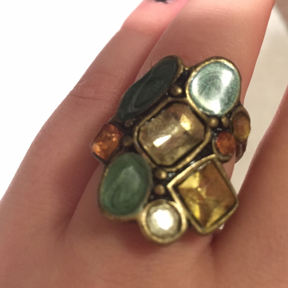 Green gemstone ring
