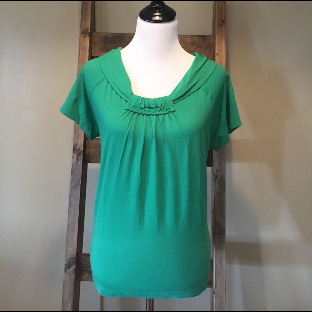 Jones New York green top