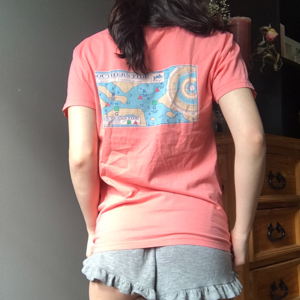 Southern tide xs tshirt