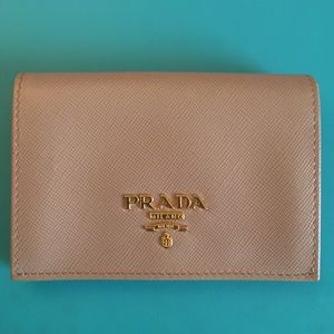 tan saffiano card holder