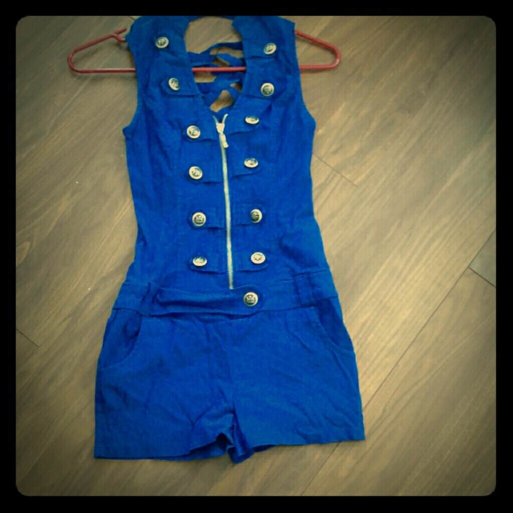 One piece shorts suit