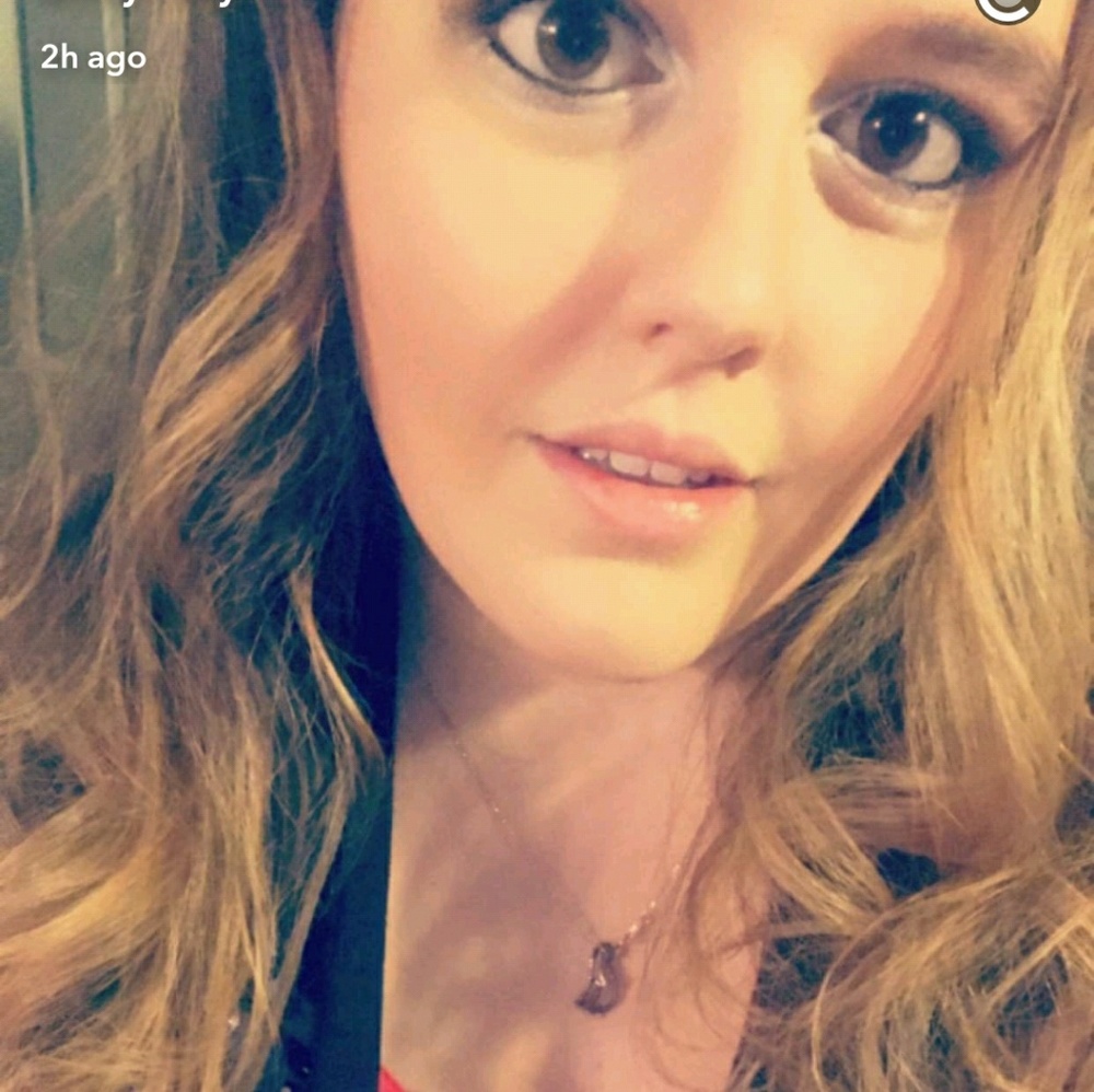 Meet your Posher, Raeanne
