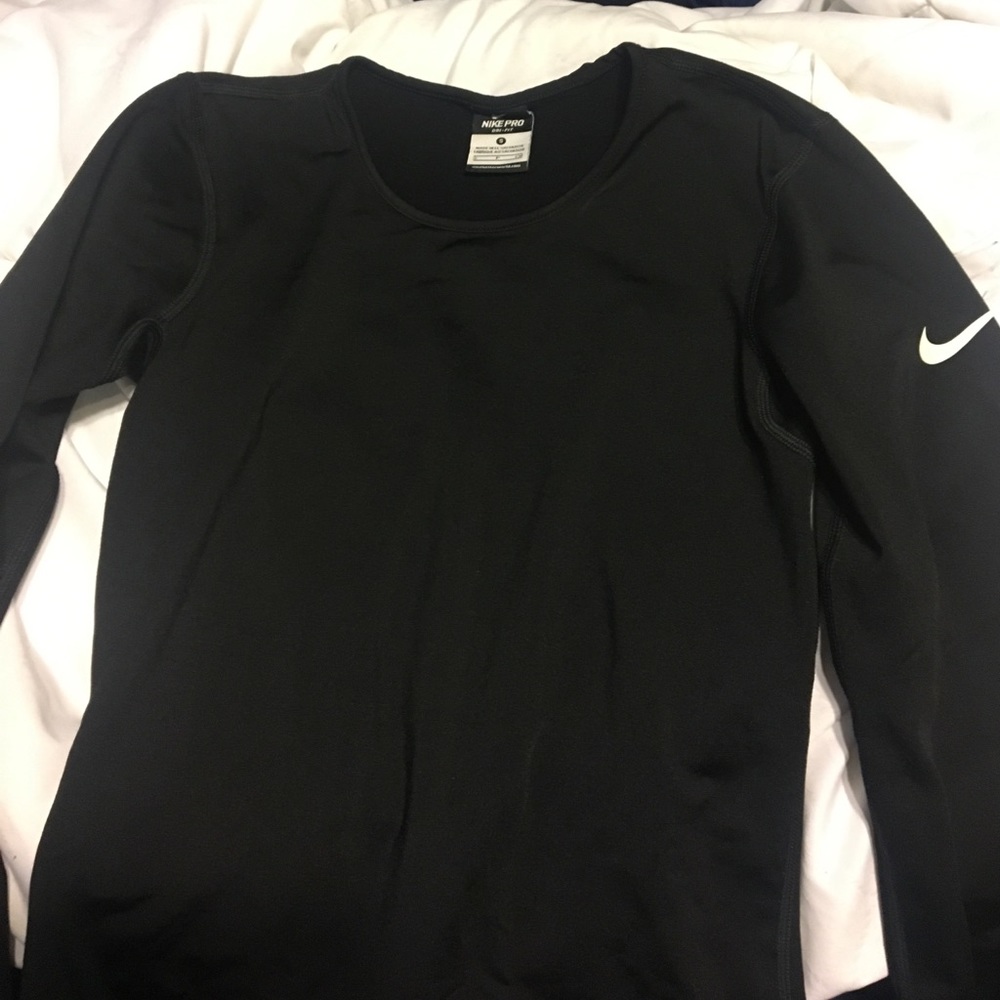 Nike Dri-fit sweatshirt 🖤