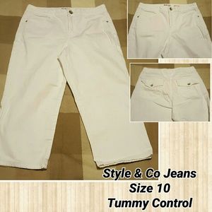 Style & Co Capri Jeans, Size 10 with Tummy Control