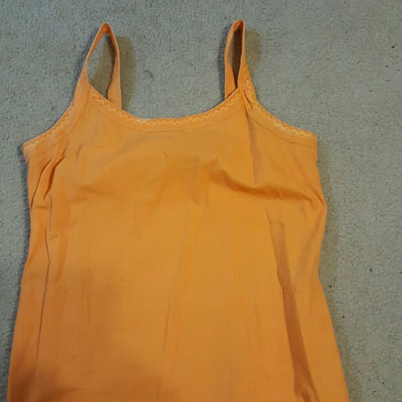 Ladies White Stag Dress - Picture 2 of 3