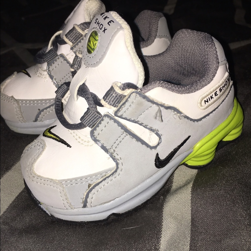 Nike shox