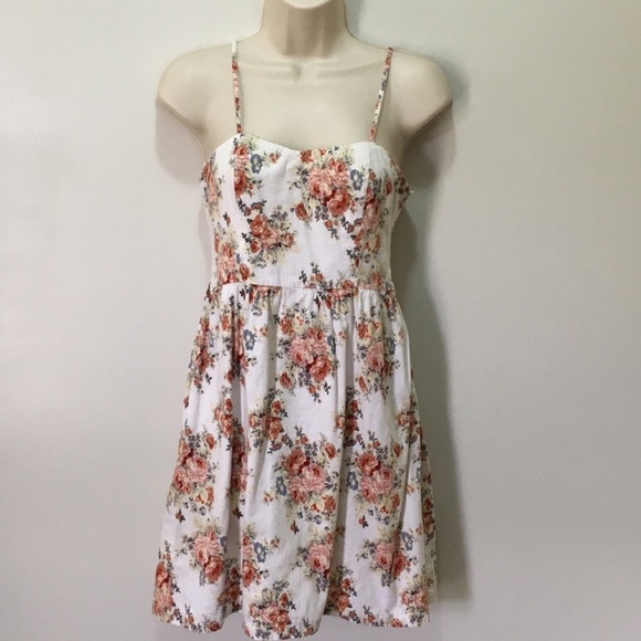 Dresses & Skirts - 🔴 3 for $13 Forever 21 Sundress