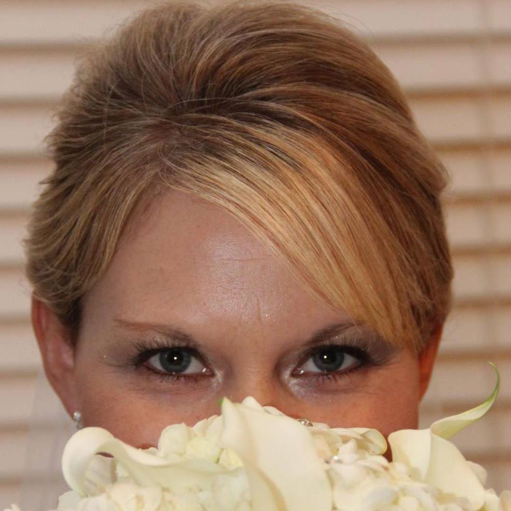 Meet your Posher, Elizabeth