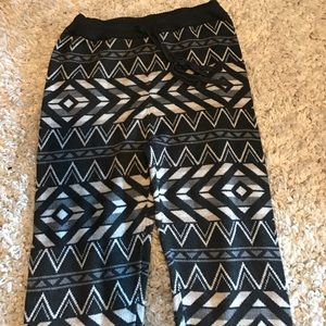 American Eagle Outfitters Sweater Leggings