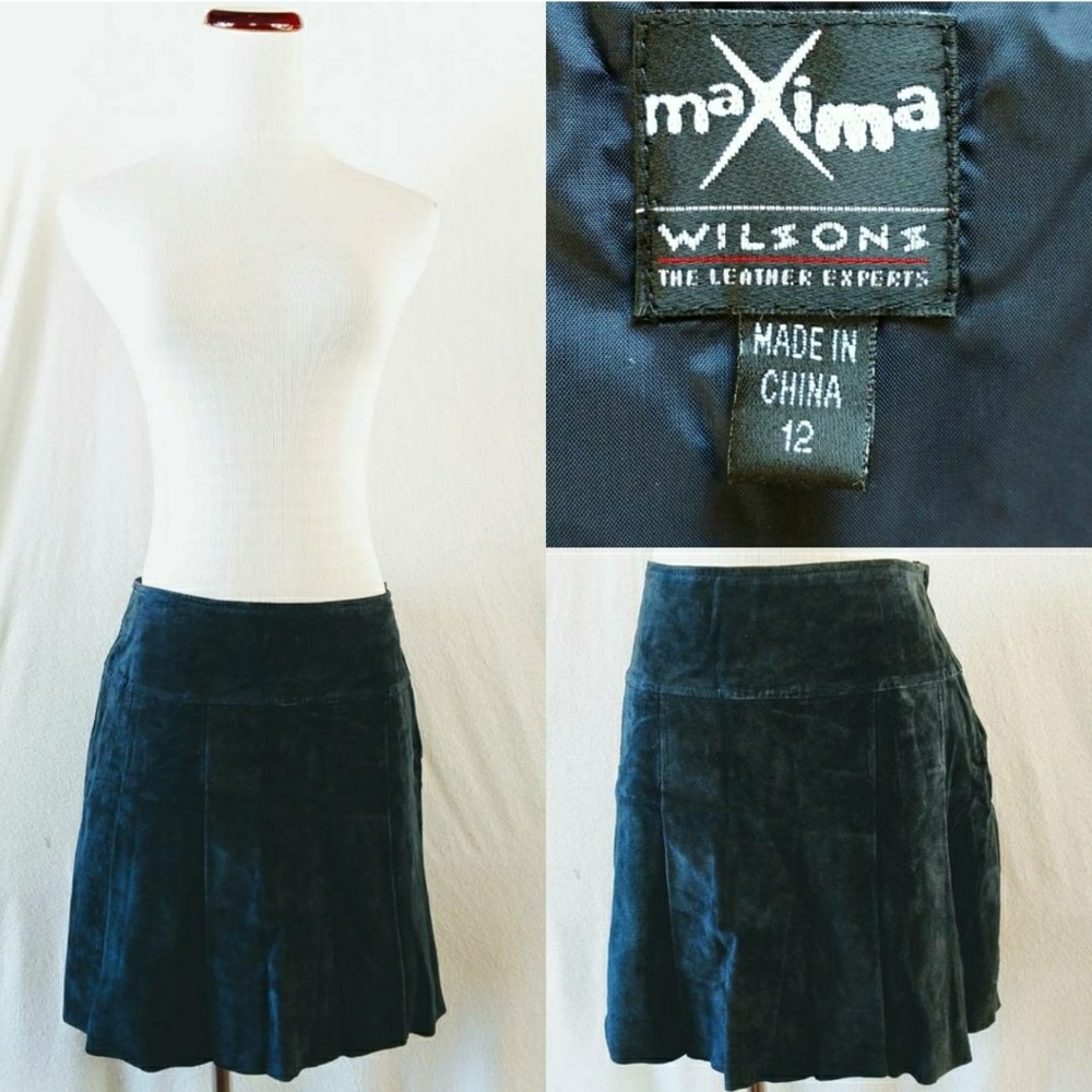 Wilsons Navy Leather Mini Plated Skirt. Size 12