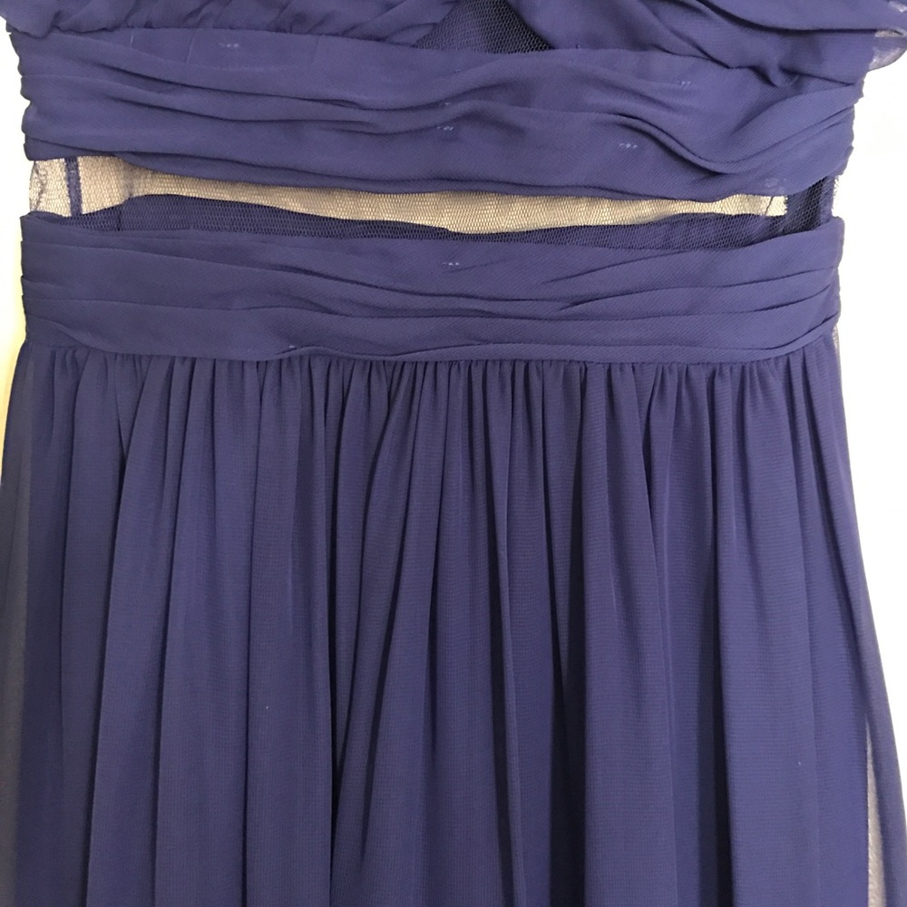 Dress - Picture 6 of 7