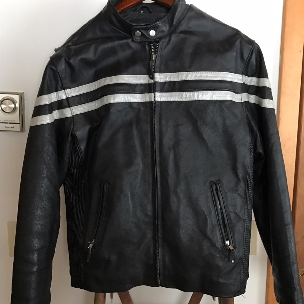 Men's medium leather motorcycle jacket